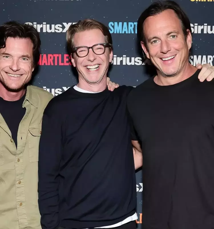 SmartLess Podcast Heads to Hollywood Bowl for Live Event