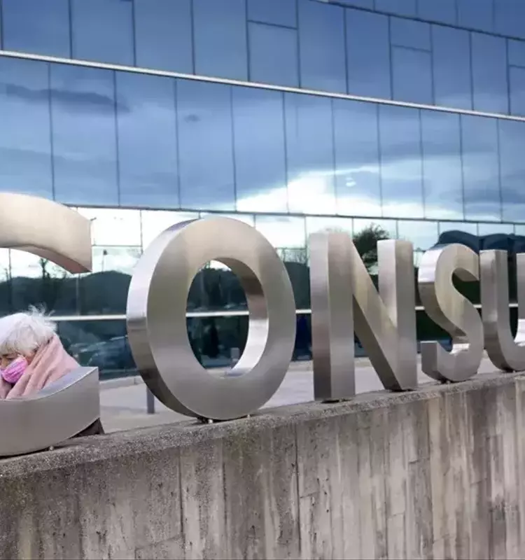 La IA en la Consulta Médica: Optimizando el Tiempo del Profesional y la Atención al Paciente