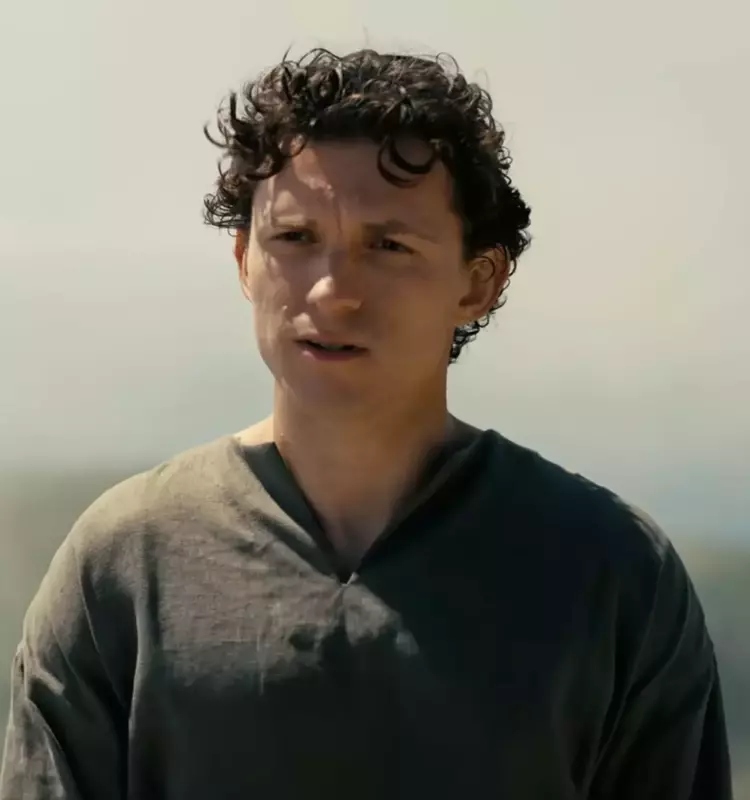 Tom Holland Praises Christopher Nolan's 'The Odyssey' and Discusses 'Spider-Man: Brand New Day' Reshoots