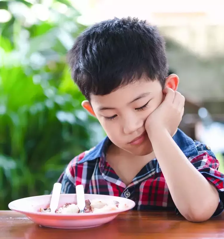 Rethinking 'Clean Plate Club': How to Foster Healthy Eating Habits in Children