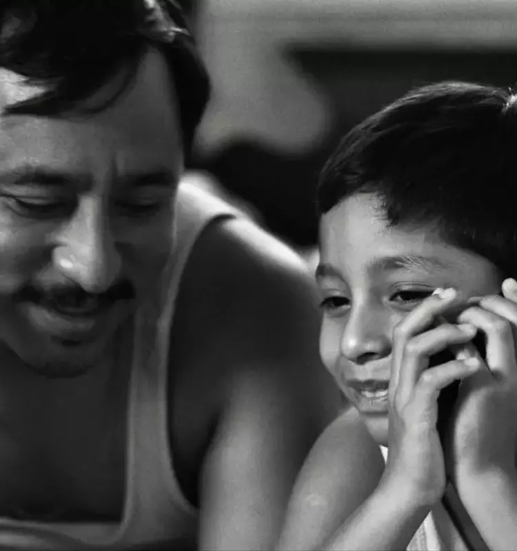 Mubi Acquires Fernando Eimbcke's 'Flies' for Latin America