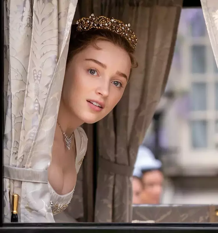 Phoebe Dynevor Addresses Her Absence from 'Bridgerton'