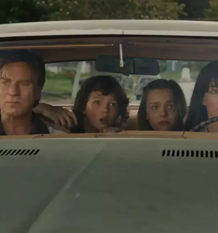 New 'The End of Oak Street' Trailer Unleashed, Starring Anne Hathaway and Ewan McGregor