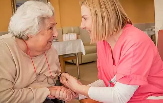 Abierta la Inscripción para la Segunda Edición del Curso de Humanización en Cronicidad y Final de Vida para Adultos Mayores