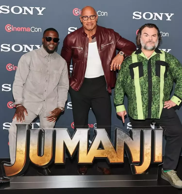 Hollywood Stars Gather for Premieres, Galas, and Industry Events