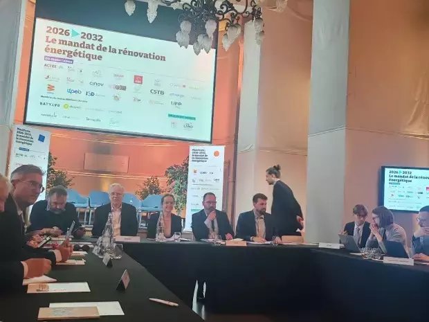 Accélérer la rénovation énergétique des bâtiments publics : un impératif partagé