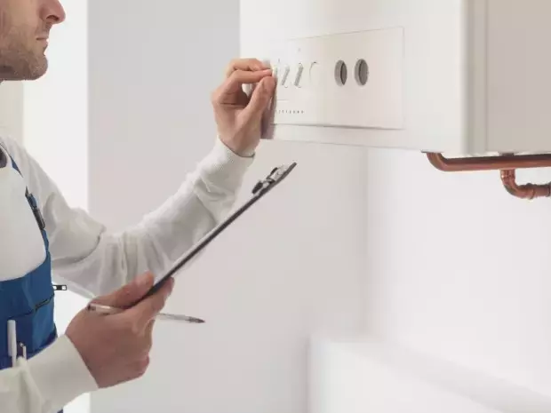 L'interdiction des chaudières à gaz neuves menace des milliers de projets de logement