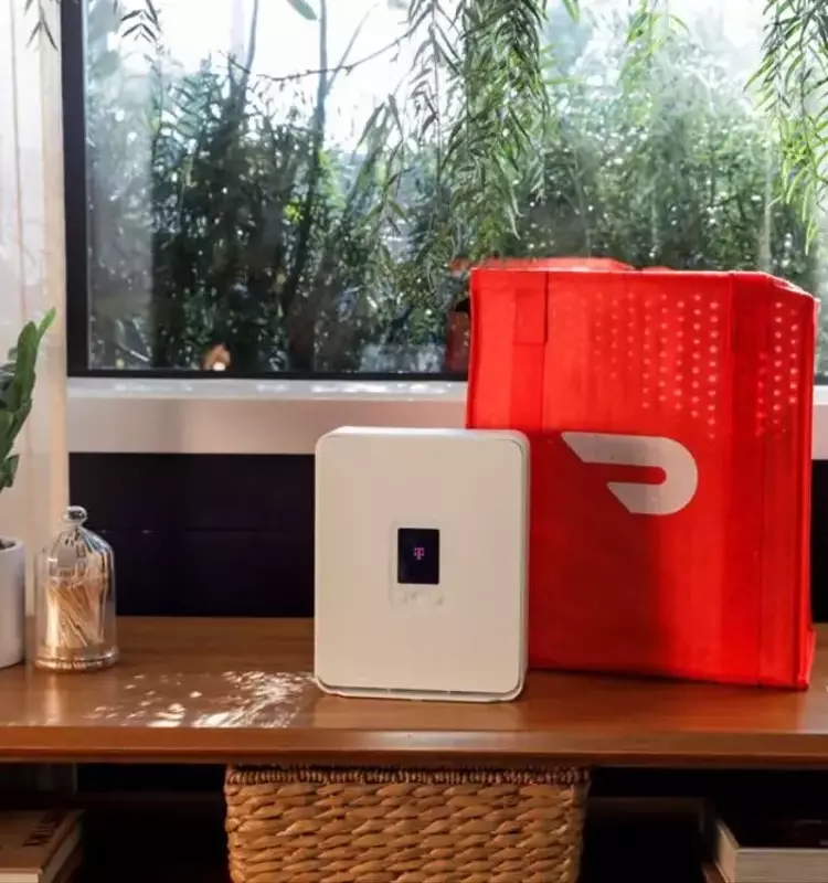 T-Mobile and DoorDash Partner for Swift 5G Home Internet Delivery