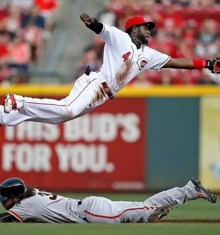Brandon Phillips to Retire as a Cincinnati Red