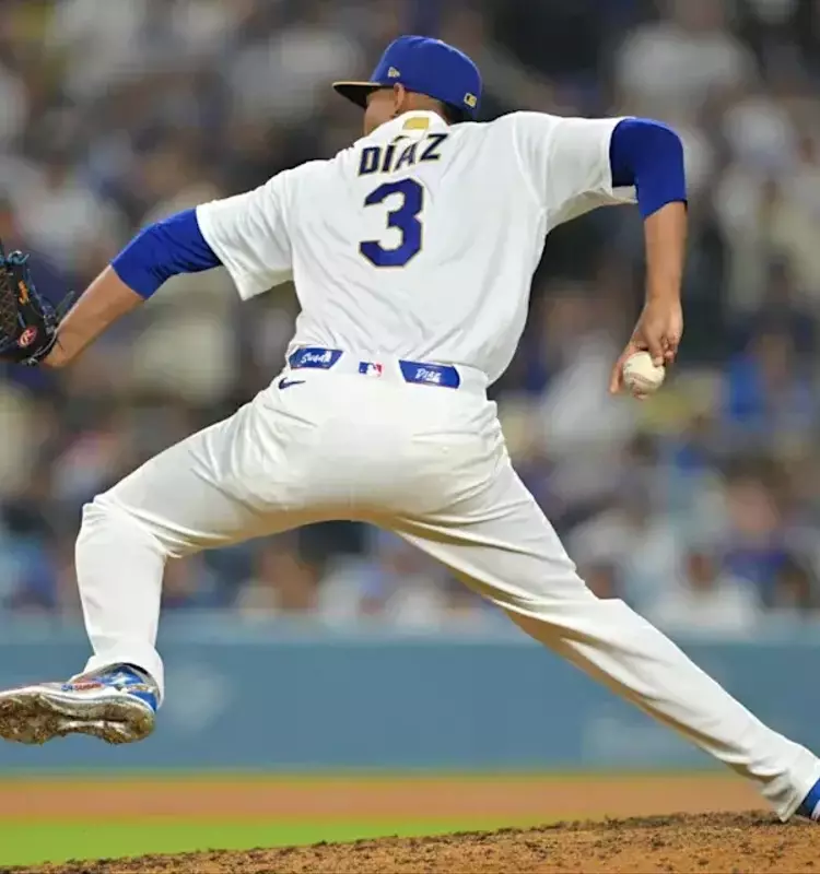 Dodgers Closer Edwin Diaz Undergoes Successful Elbow Surgery, Targeting Mid-Season Return