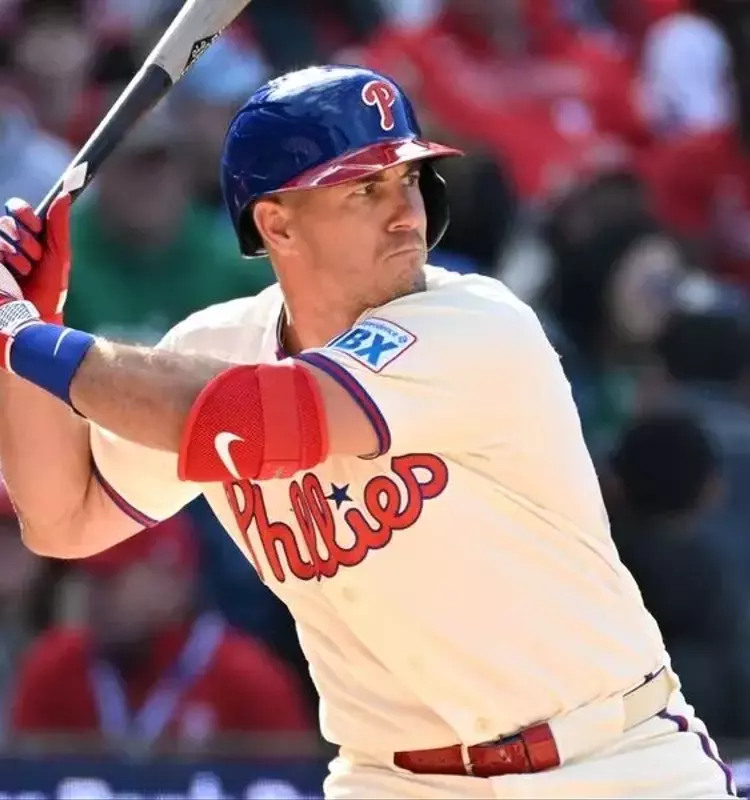 Phillies Catcher J.T. Realmuto Placed on Injured List with Back Injury