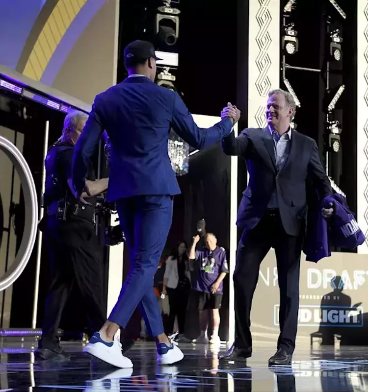 Baltimore Ravens' Draft Day Projections and Historical Pick Times