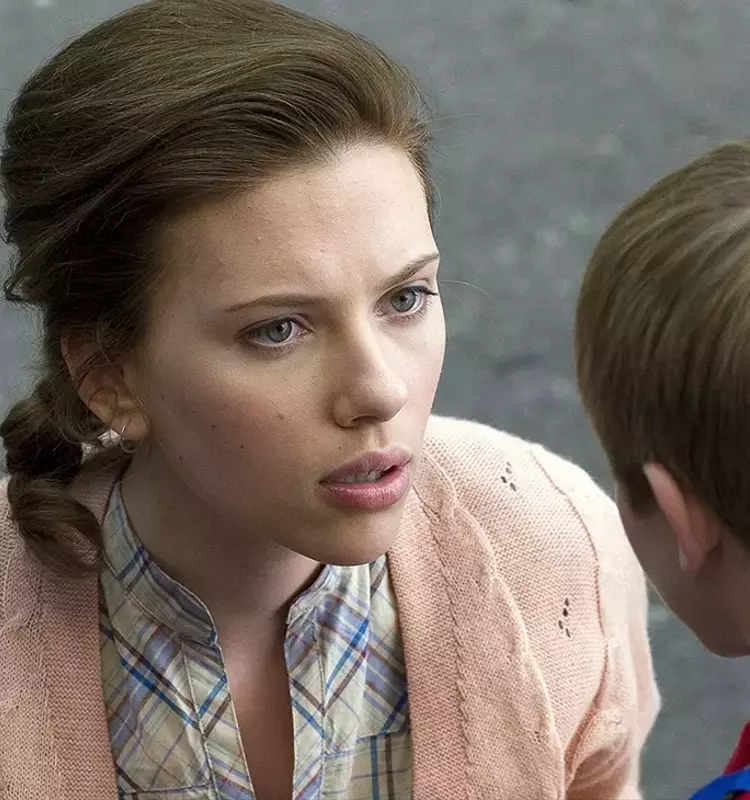 Netflix Developing "The Nanny Diaries" Series with Scarlett Johansson as Executive Producer