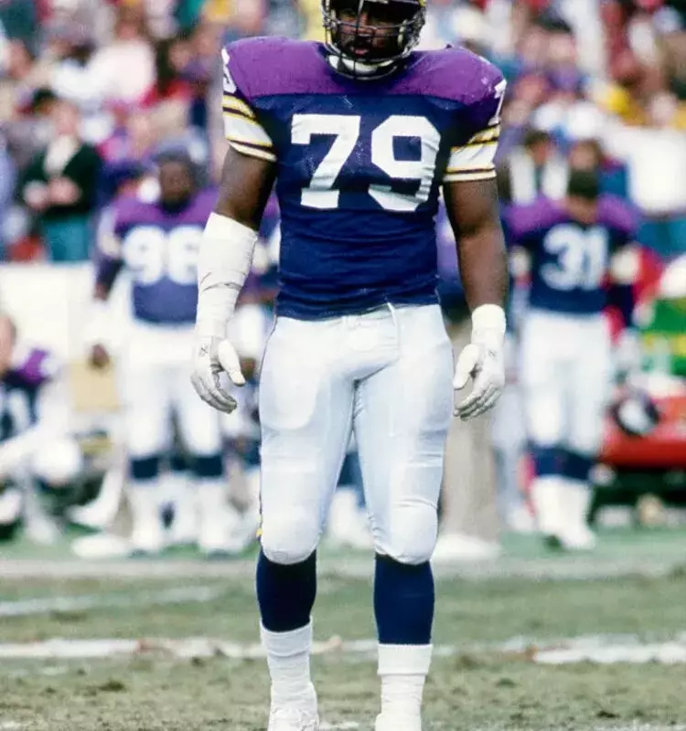 Minnesota Vikings Mourn the Passing of Legendary Defensive End Doug Martin