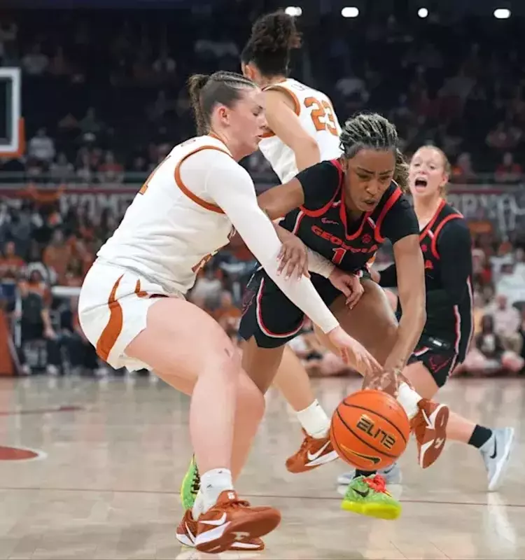 Iowa Women's Basketball Pursues Former Georgia Guard Jocelyn Faison