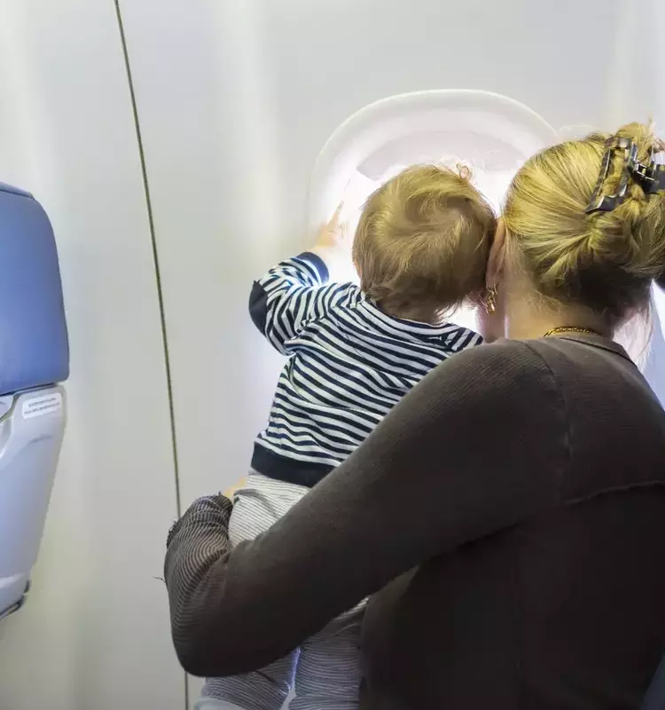 Mastering Air Travel with Young Children: Essential Tips for Parents