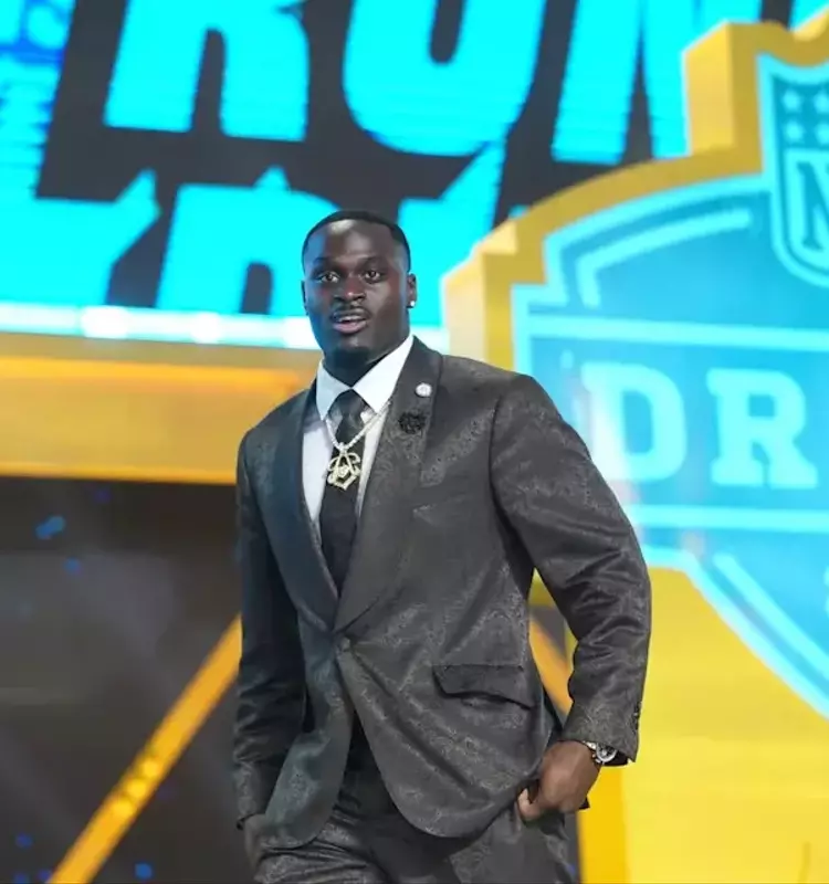Cardinals' Bold Draft Pick: Jeremiyah Love at Third Overall