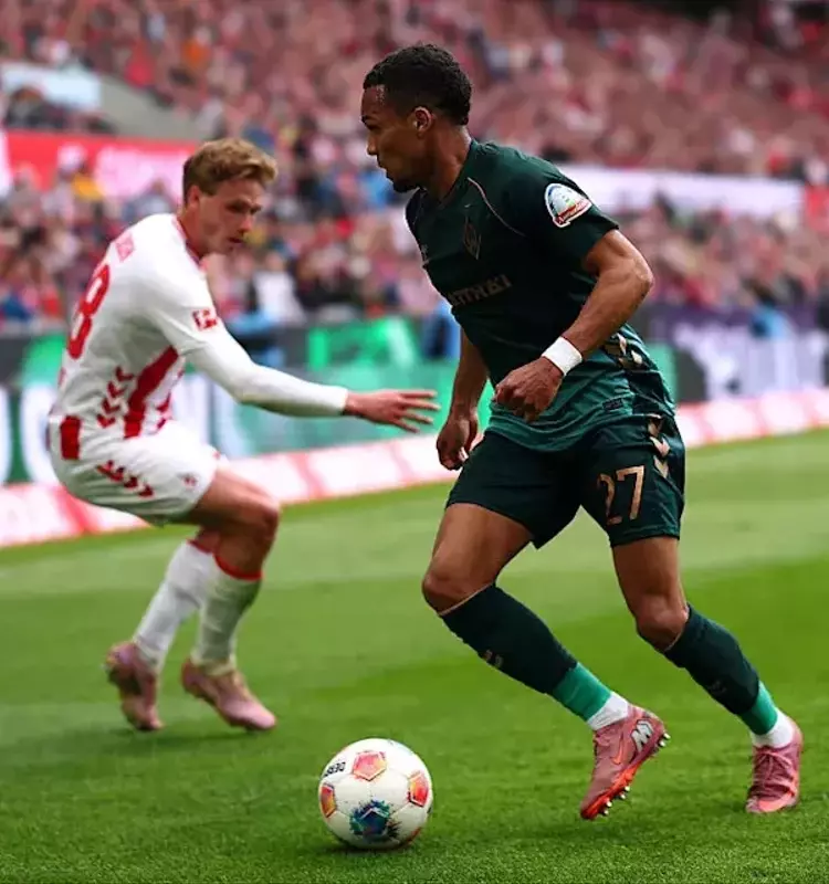 Werder Bremen Aims to Secure Felix Agu's Future with Long-Term Contract Extension