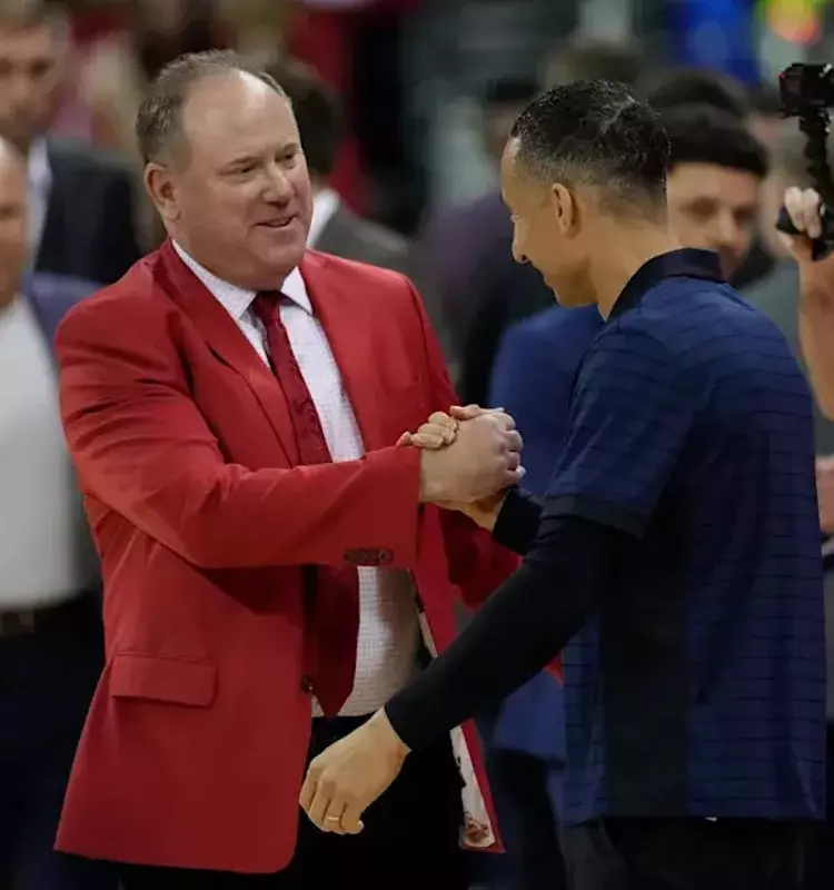 Badgers to Face Golden Eagles in 2026 Season