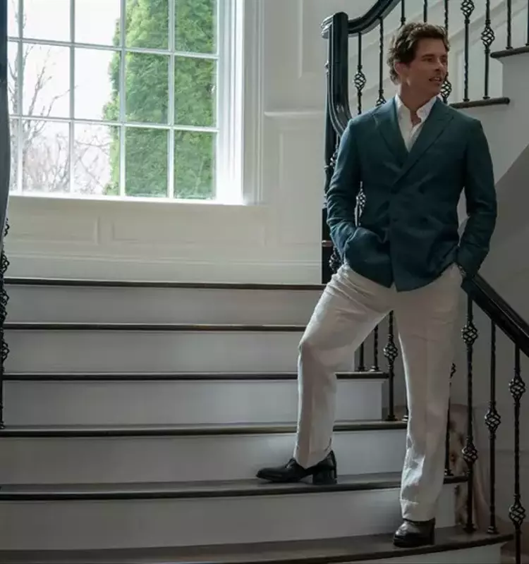 Exploring the Grand Estates Featured in 'Your Friends & Neighbors'