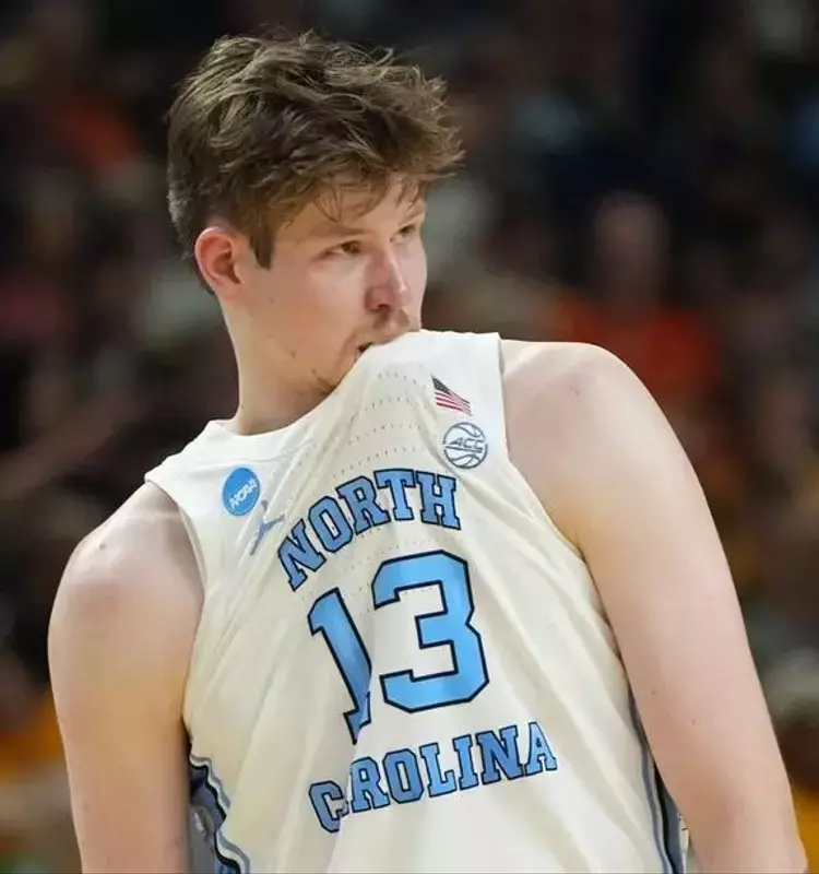 North Carolina's Henri Veesaar Declares for NBA Draft