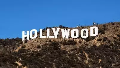 Approvata la Fusione Paramount-Warner Bros. Discovery: Tra Consensi Azionari e Forte Opposizione di Hollywood