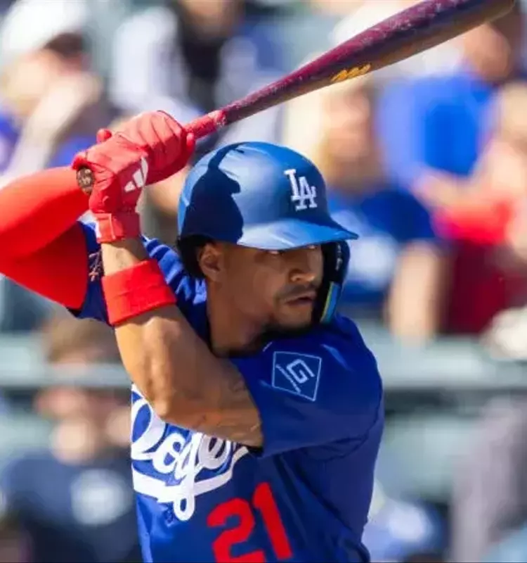 Infield Congestion Threatens Espinal's Dodgers Roster Spot
