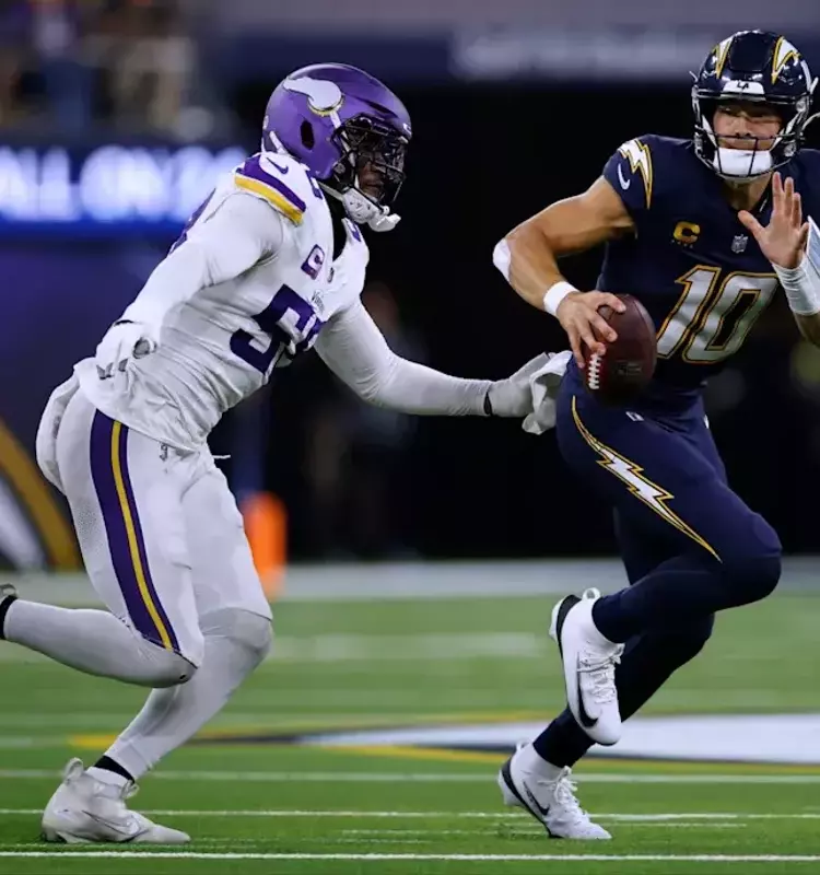 Vikings-Eagles Trade: Greenard's Shift and Team Repercussions