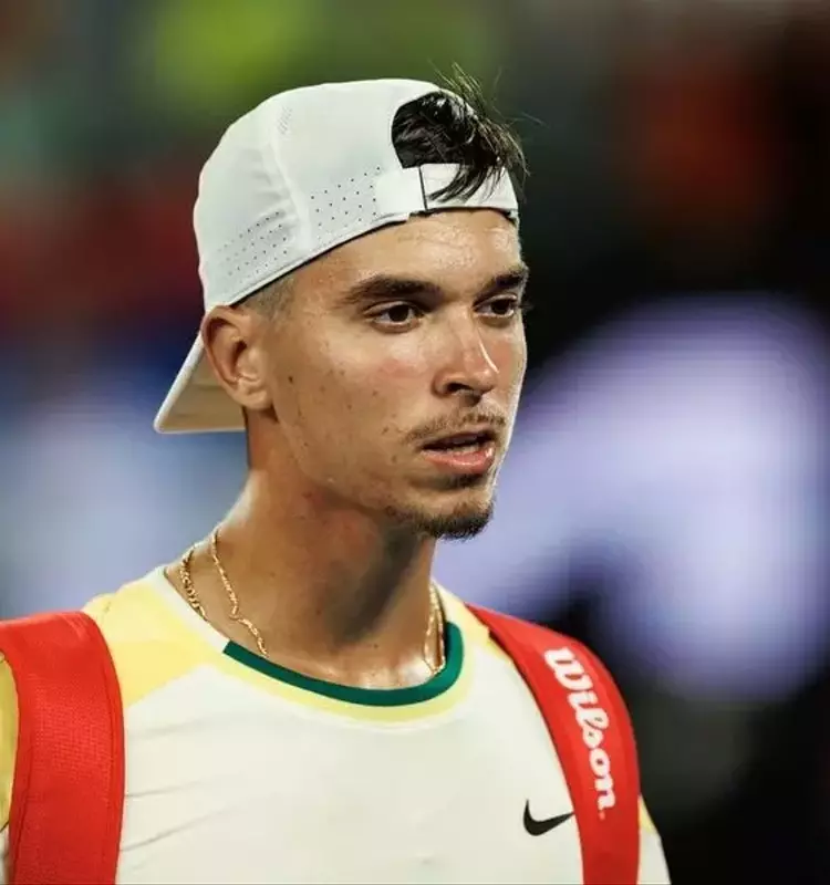 Prizmic Triumphs Over Shelton in Madrid Upset; Jodar Also Shines