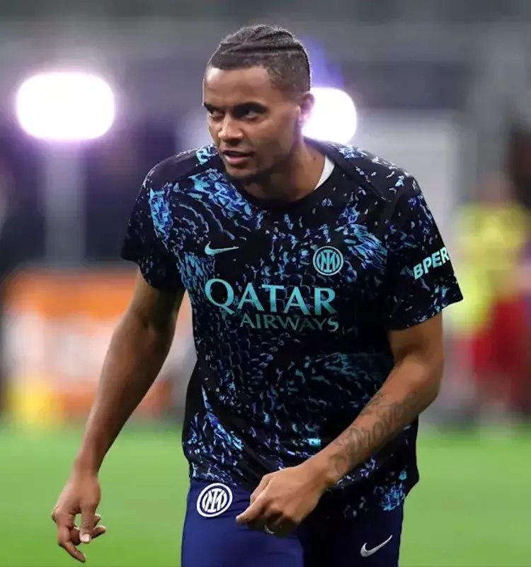 Inter Milan's Strategic Defensive Reinforcements: Akanji Deal and Solet Negotiations