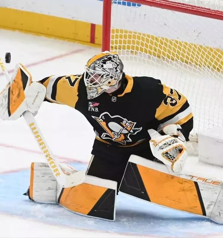 Penguins Tap Silovs for Crucial Game 4 Against Flyers