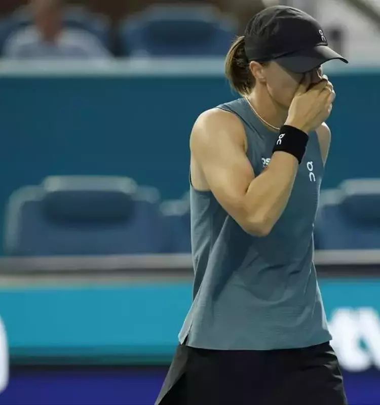 Iga Swiatek Exits Madrid Open Due to Illness