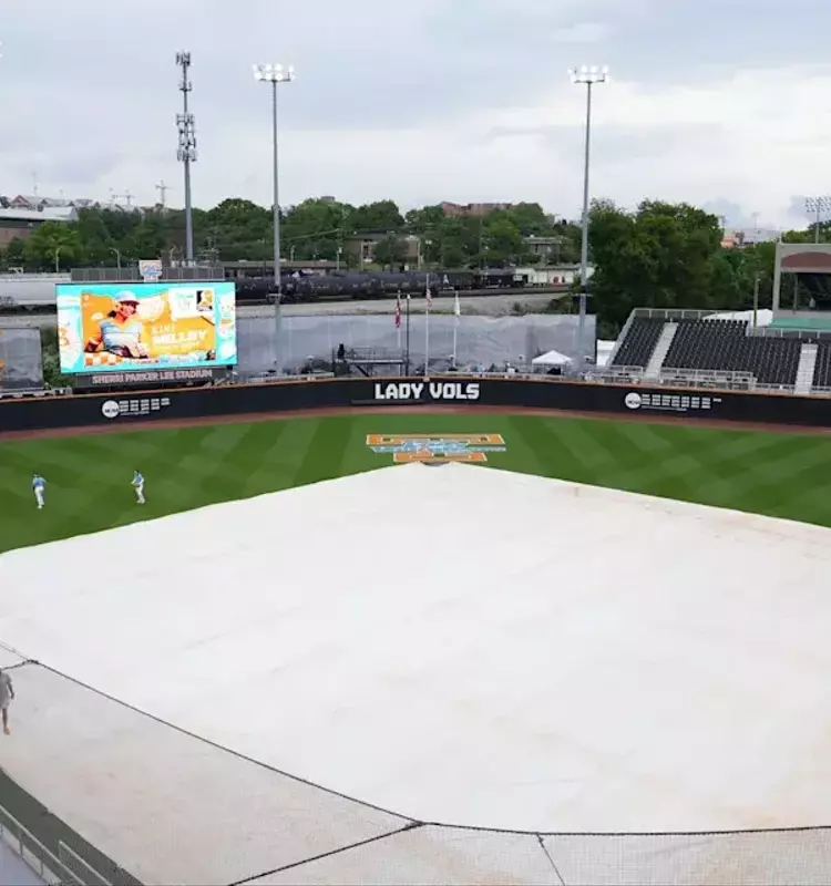 Weather Delays Impact SEC Softball Showdown Between Tennessee and Alabama