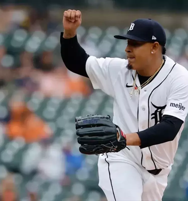 Tigers Aim to Salvage Series Finale Against Reds