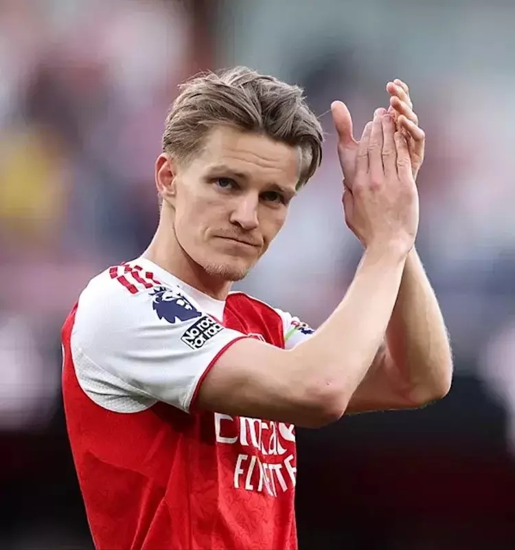 Premier League Title Race: Arsenal and Manchester City's Remaining Schedule