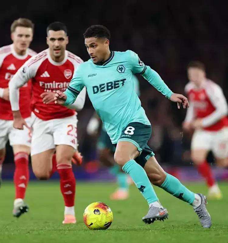 Atletico Madrid's Midfield Reinforcement Quest: Gomes or Ederson?