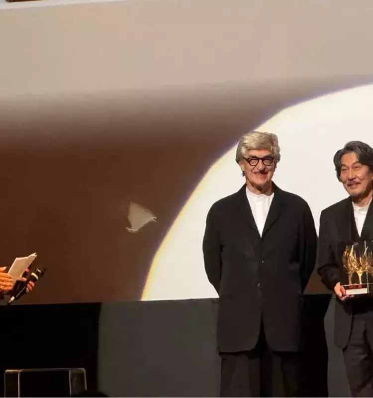 Wim Wenders Honors Koji Yakusho at Far East Film Festival, Citing 'Perfect Days' Documentary Approach