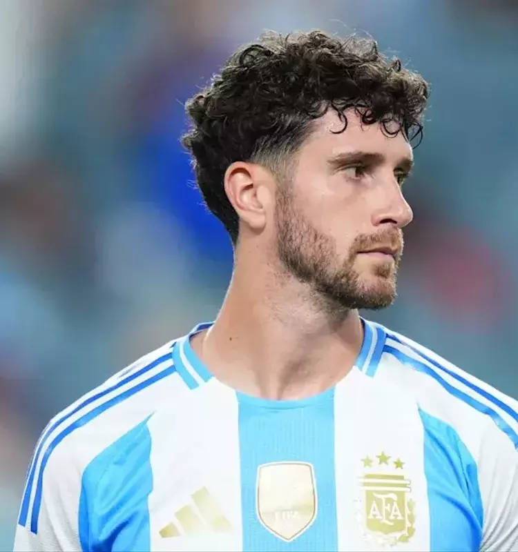 Tottenham Hotspur Eyes Bournemouth Defender Marcos Senesi