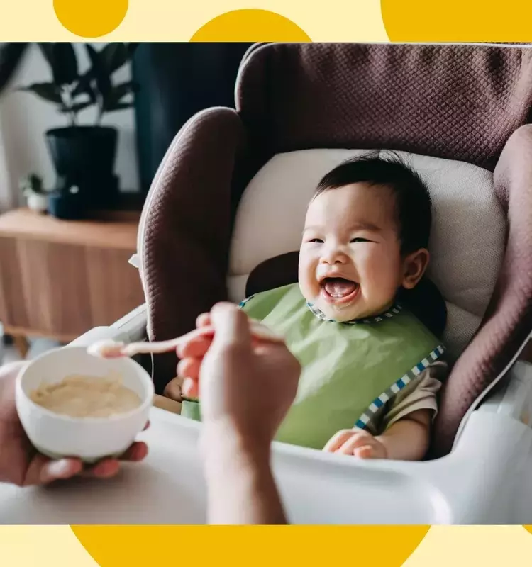 A Comprehensive Guide to Introducing Solid Foods to Infants