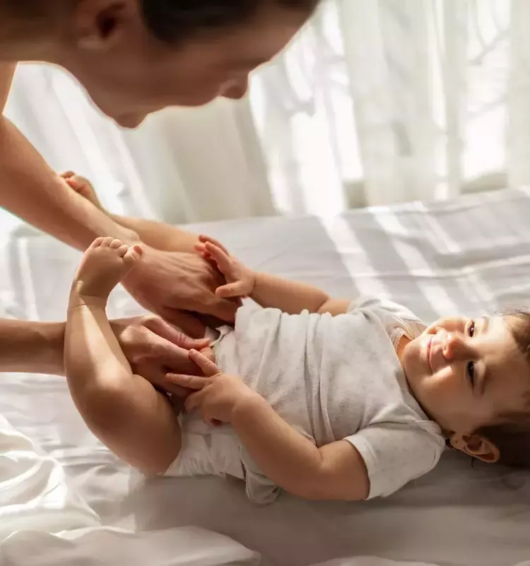 A Parent's Comprehensive Guide to Diaper Sizing: Ensuring Comfort and Preventing Leaks