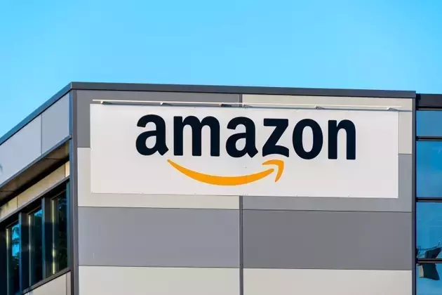 Amazon: Growth Prospects and Valuation Compared to Competitors