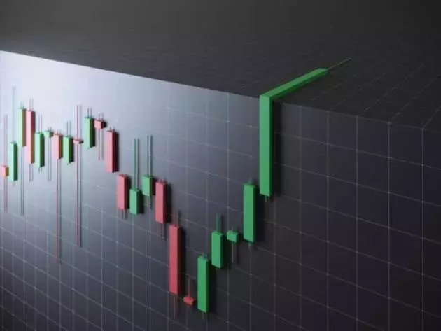 Market's April Surge: Semiconductor Boom and Shifting Insider Sentiment