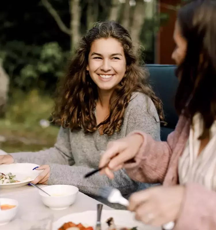 Strengthening Bonds: Activities for Mothers and Teenage Daughters