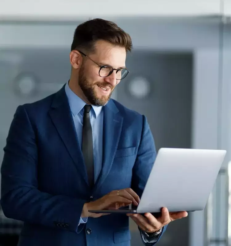 Top 8 Monthly Dividend ETFs for Income Investors