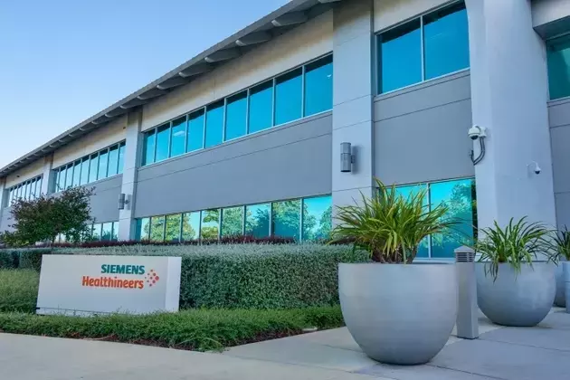 Siemens Healthineers: Navigating Strategic Shifts Amidst Market Dynamics