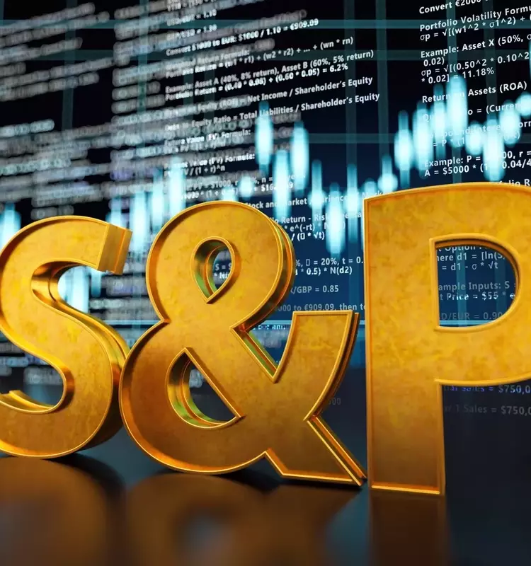 S&P 500: Navigating the Technical Landscape and Economic Indicators