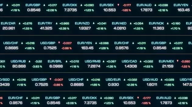 eToro Navigates Crypto Downturn with Resilient Trading Amidst Shifting Market Interests