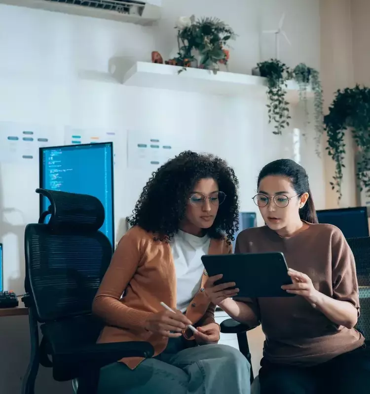 Navigating the AI Job Market: Essential Degrees and Skills for Future Success