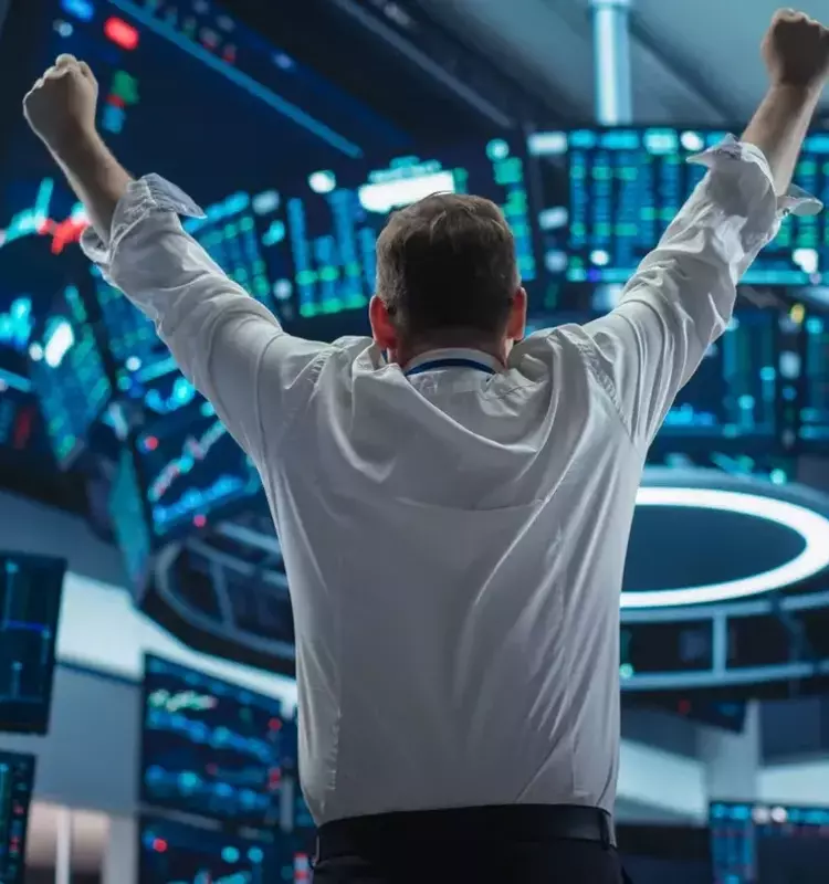 NASDAQ-100 vs. S&P 500: A Comprehensive Performance Analysis