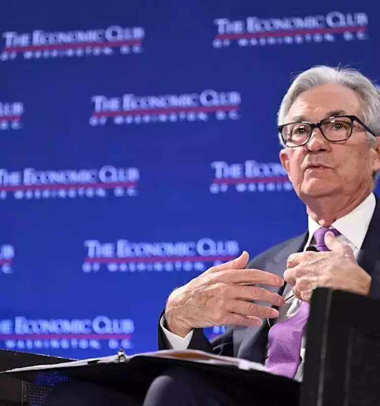 Former Federal Reserve Chair's Crucial Valuation Warning Still Resonates